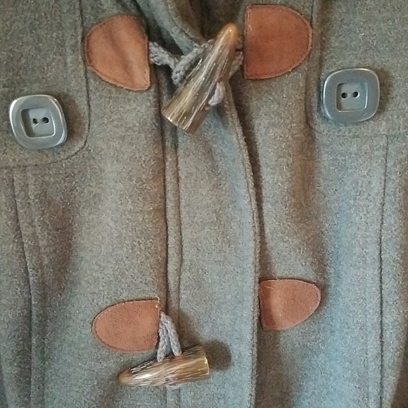 Sm Peacoat - Picture 2 of 4